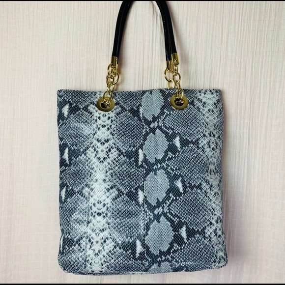 Cynthia Rowley | Snakeskin Tote Bag - Picture 2 of 7